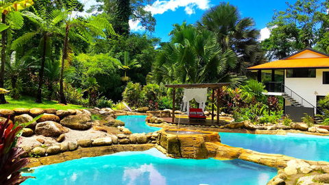 Misty Mountains Rainforest Retreat - Kingaroy Accommodation 32