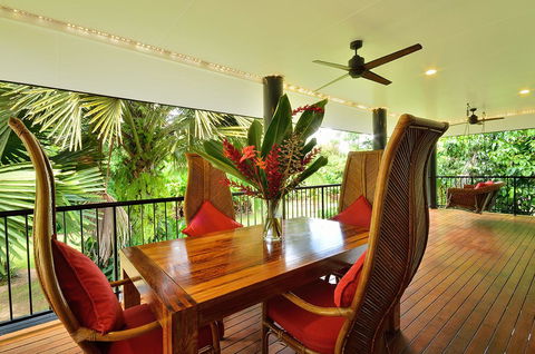 Misty Mountains Rainforest Retreat - Kingaroy Accommodation 19