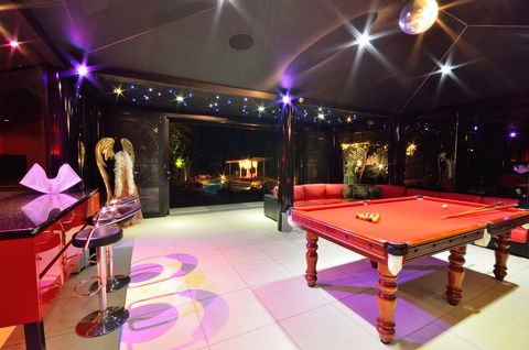 Misty Mountains Rainforest Retreat - Kingaroy Accommodation 6