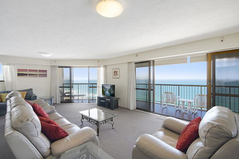 Burleigh Esplanade Apartments - Kingaroy Accommodation 38