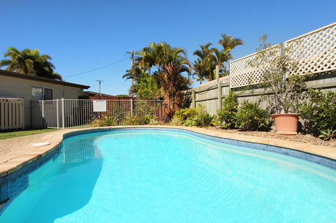 6 Botany Court Marcoola Beach - Pet Friendly 500 Bond - Kingaroy Accommodation 11