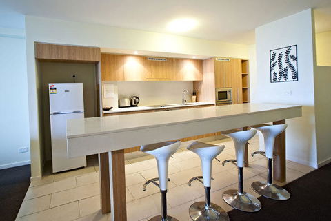 Lanai Riverside Apartments - Kingaroy Accommodation 7