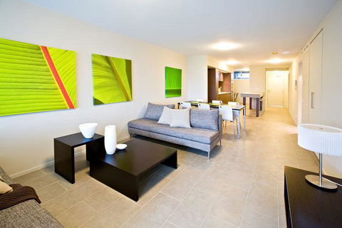 Lanai Riverside Apartments - Kingaroy Accommodation 2