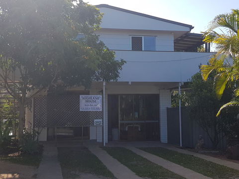 Highland House - Kingaroy Accommodation 6