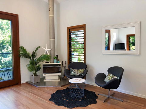 Villa 1 - 3 Parkedge Road - Kingaroy Accommodation 6