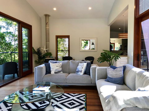 Villa 1 - 3 Parkedge Road - Kingaroy Accommodation 3