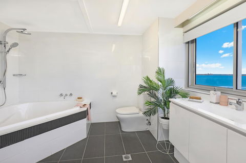 Elouera Tower - Kingaroy Accommodation 3