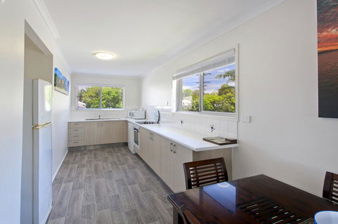 Regency Waterfront Noosa - Kingaroy Accommodation 12
