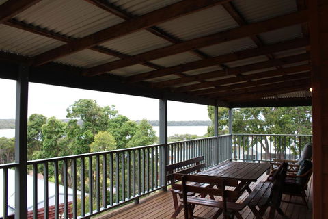 Waterside View - Kingaroy Accommodation 0