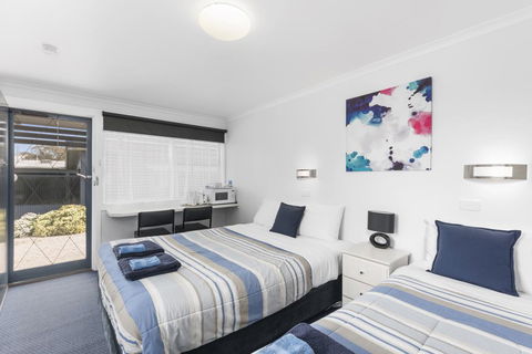Wattle Grove Motel Maryborough - Kingaroy Accommodation 3