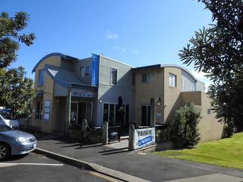 Waves Luxury Suites - Kingaroy Accommodation 3
