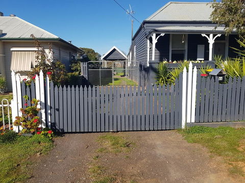Welcome Stranger Cottage - Kingaroy Accommodation 1
