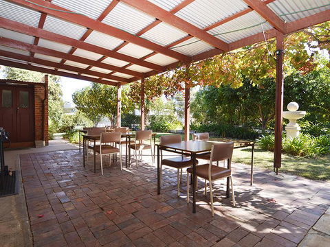Wentworth Central Motor Inn - Kingaroy Accommodation 1