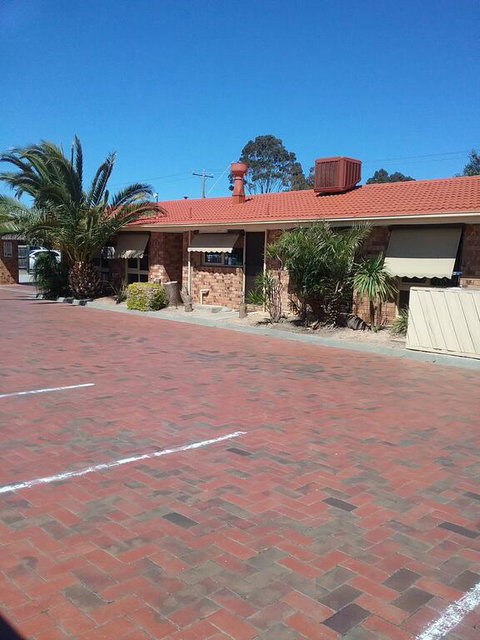 Werribee Park Motor Inn - Kingaroy Accommodation 1
