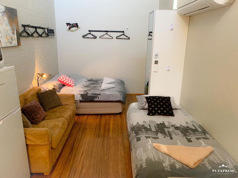 Westside Studio Apartments - Kingaroy Accommodation 2