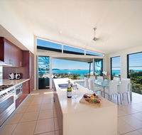 Whitsunday Views - Airlie Beach - Kingaroy Accommodation