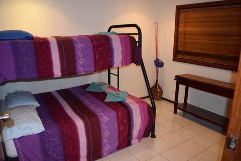 Wildsights Beach Units - Kingaroy Accommodation 3