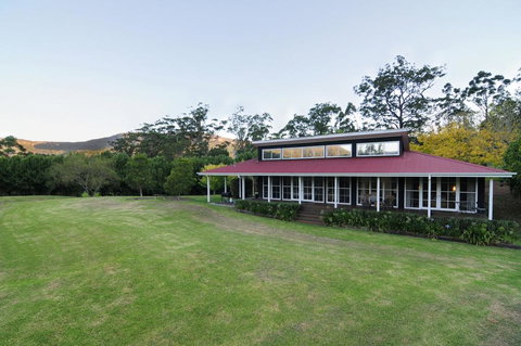 Willabrook Retreat - Mojo Cottage - Romantic Escape! - Kingaroy Accommodation 1