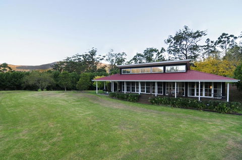 Willabrook Retreat - Mojo Cottage - Romantic Escape! - Kingaroy Accommodation 1