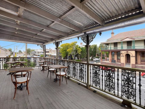 William Arnott Hotel - Kingaroy Accommodation 1