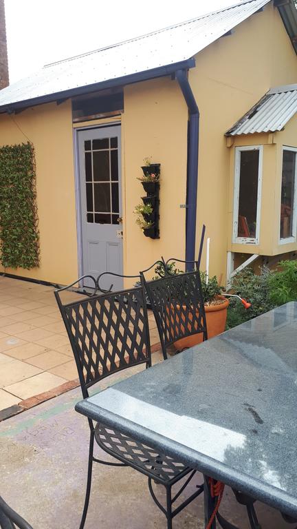Willowgate Hall Luxury Hosted B&B - Kingaroy Accommodation 2