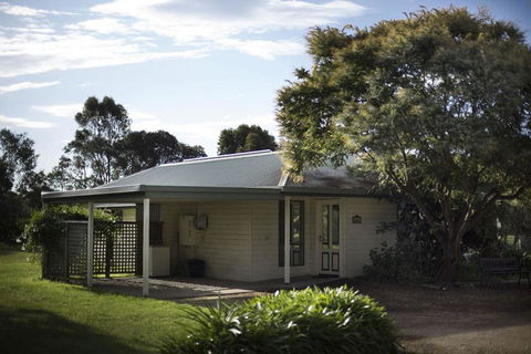 Woongara Cottage - Pet Friendly Country Retreat - Kingaroy Accommodation 1