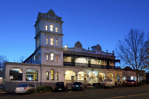 Yarra Valley Grand - Kingaroy Accommodation 0