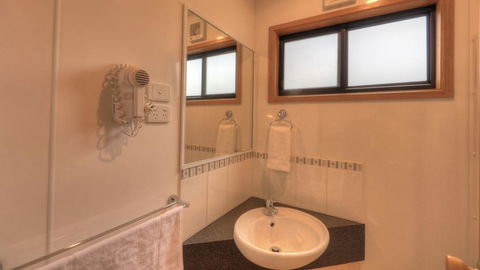 Yea Riverside Caravan Park - Kingaroy Accommodation 3