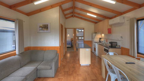 Yea Riverside Caravan Park - Kingaroy Accommodation 2