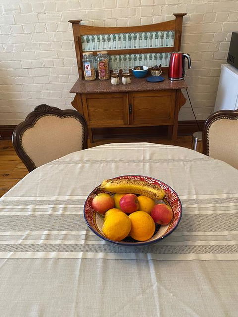 Yass Central B&B - Kingaroy Accommodation 2