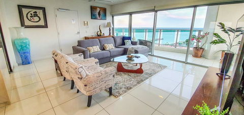 ZEN BY THE WATER - Darwin Premier Retreat - Kingaroy Accommodation 0