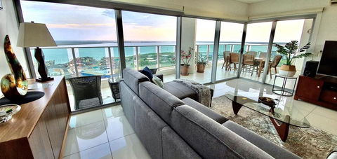 ZEN BY THE WATER - Darwin Premier Retreat - Kingaroy Accommodation 2