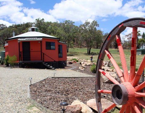 Zuny Yurt - Kingaroy Accommodation 2
