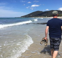 Rose Cottage sisters beach accommodation - Kingaroy Accommodation