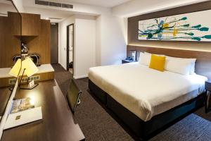 Mercure Sunshine Coast Kawana Waters - Kingaroy Accommodation 4