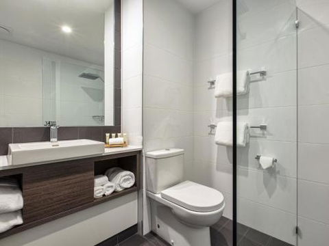 Mercure Sunshine Coast Kawana Waters - Kingaroy Accommodation 1