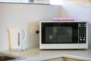 Nightcap At Kawana Waters Hotel - Kingaroy Accommodation 4