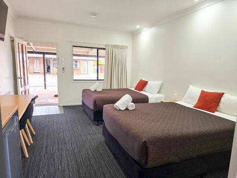 Ascot Lodge Motor Inn - Kingaroy Accommodation 4