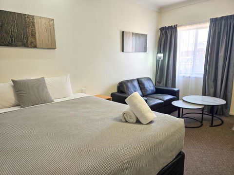 Ascot Lodge Motor Inn - Kingaroy Accommodation 0
