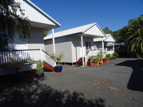 Augathella Palms Motel - Kingaroy Accommodation 0