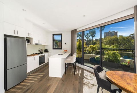 B312S - Luxury Waverton Apartment - Kingaroy Accommodation 1