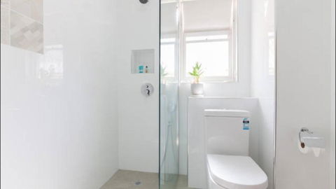 B4 Crawley Apartment 1 BRM & Sleepout Near UWA - Kingaroy Accommodation 4