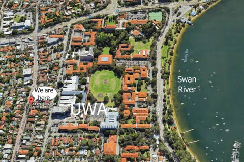 B6 Crawley Apartment 1 BRM & Sleepout Near UWA - Kingaroy Accommodation 1
