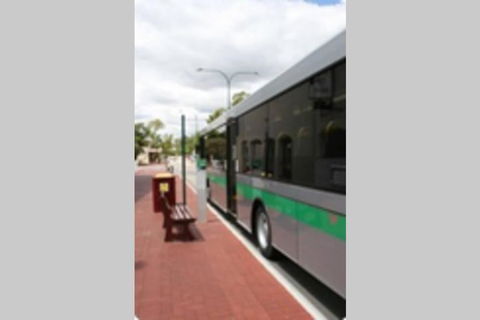 B8 Crawley Apartment 1 BRM & Sleepout Near UWA - Kingaroy Accommodation 1