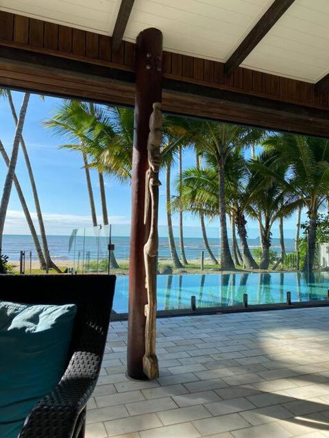 BALA Beach House On ABSOLUTE Beachfront - Kingaroy Accommodation 0
