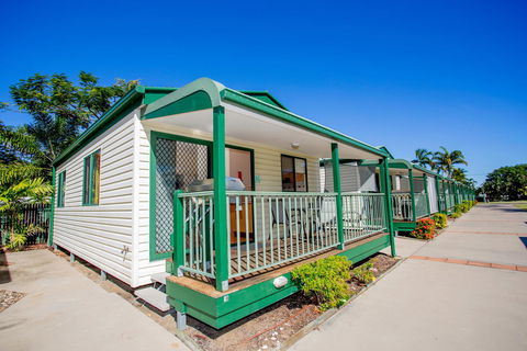 NRMA Bowen Beachfront Holiday Park - Kingaroy Accommodation 17