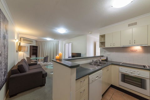 West End Central Apartments - Kingaroy Accommodation 13