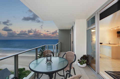 Hibiscus On The Beach - Kingaroy Accommodation 9