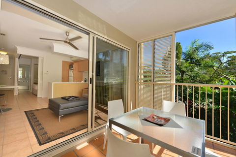 Port Douglas Apartments - Adults Only Oasis - Kingaroy Accommodation 5