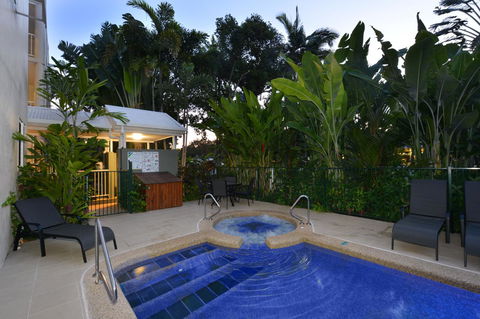 Port Douglas Apartments - Adults Only Oasis - Kingaroy Accommodation 19